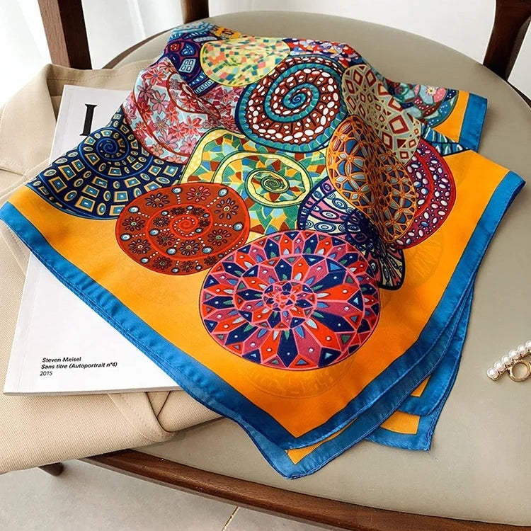 Foulard Femme Carré 70cm | Motifs Abstraits